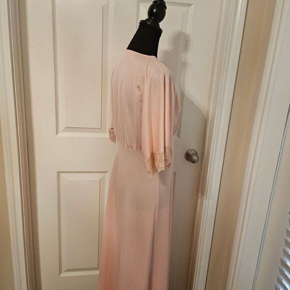 Vintage women's nightgown robe peach - Picture 3 of 6